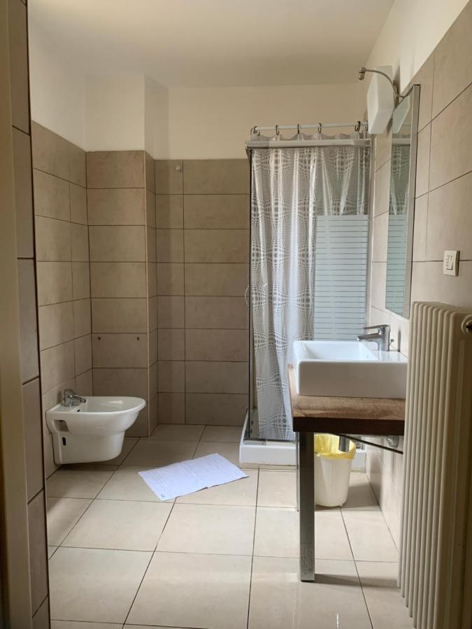 Leon Doro Hotel Parma Luaran gambar