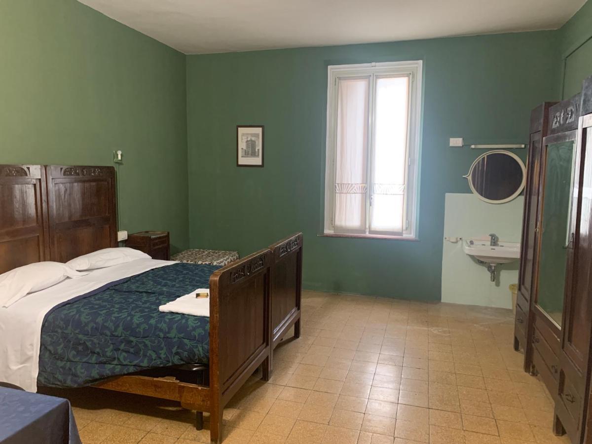 Leon Doro Hotel Parma Luaran gambar